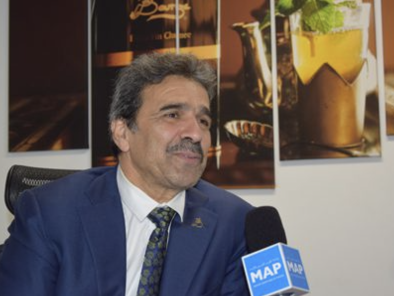 Portrait de Mohammed Mechbal Saghir, opérateur économique et fondateur de l'association Bouraza Medina, qui favorise les échanges culturels et économiques entre le Maroc et la Belgique