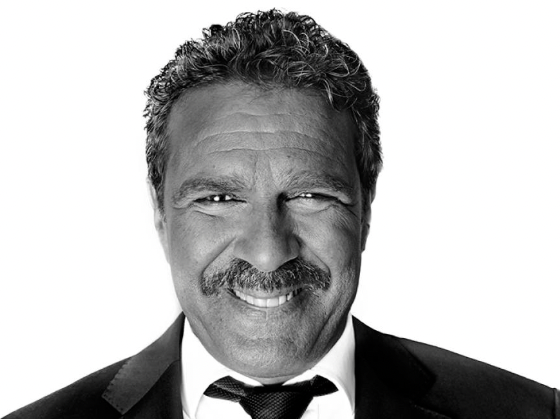 Portrait de Mohammed Mechbal Saghir, opérateur économique et fondateur de l'association Bouraza Medina, qui favorise les échanges culturels et économiques entre le Maroc et la Belgique.